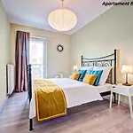 Apartment Homely Place Koziolki - Stary Rynek - Parking