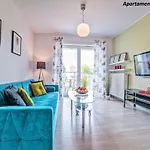 Homely Place Koziolki - Stary Rynek - Parking Apartment