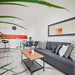 Apartment Homely Place Koziolki - Stary Rynek - Parking