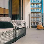 Homely Place Koziolki - Stary Rynek - Parking Apartment *